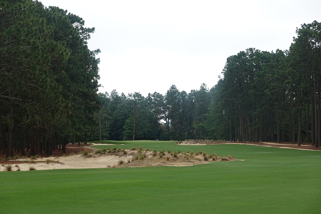 17th Hole at Pine Needles Golf Course (461 Yard Par 4)